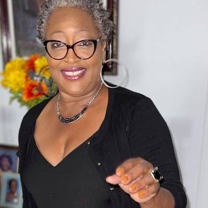 Meet your Posher, Carol